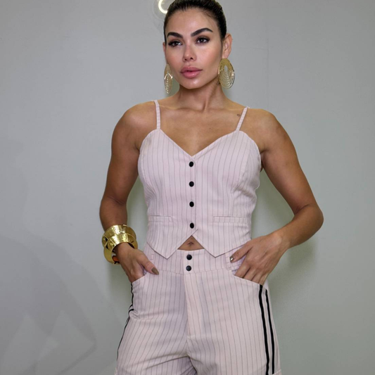 TOP CROPPED FEMININA SALMAO COM PRETO