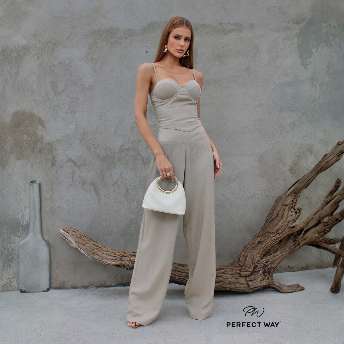 CALCA PANTALONA FEMININA FENDI