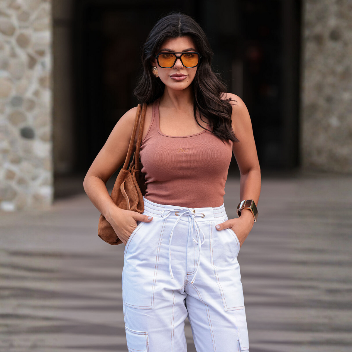 REGATA FEMININA AMENDOA