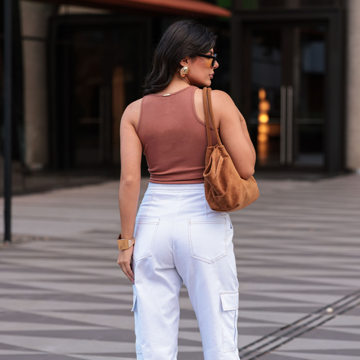 REGATA FEMININA AMENDOA